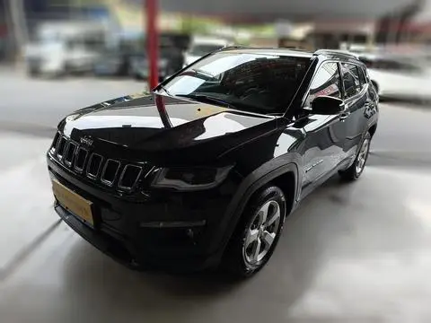 Jeep 指南者 2020