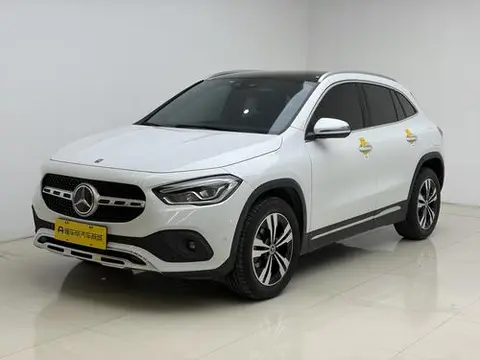 Mercedes-Benz GLA 2020