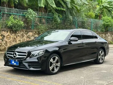 Mercedes-Benz E-Class 2016 — фото 1