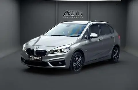 BMW 2 Series 旅行车 2016