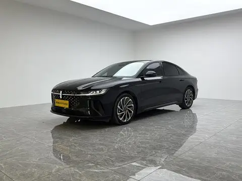 Lincoln Z 2024