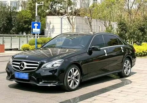 Mercedes-Benz E-Class 2015