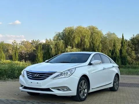 Hyundai 索纳塔八 2013