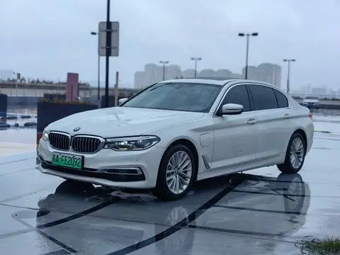 BMW 5 Series PHEV 2020