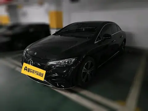 Mercedes-Benz EQE 2022