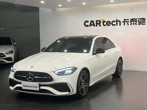 Mercedes-Benz C-Class 2024