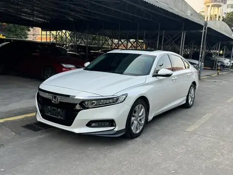 Honda Accord 2018 — фото 1