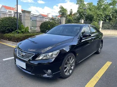 Toyota Reiz 2012