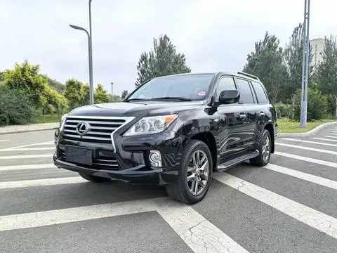 Lexus LX 2012
