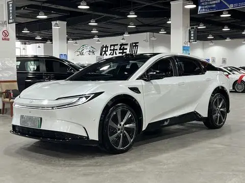 Toyota bZ5 2025