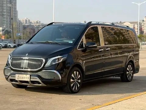 Mercedes-Benz 威霆 2021