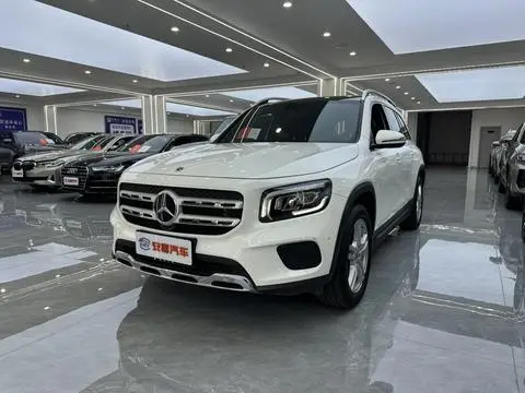 Mercedes-Benz GLB 2021