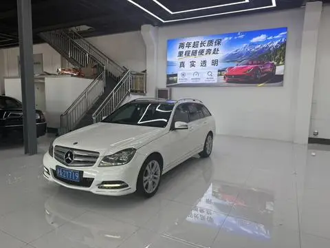Mercedes-Benz C-Class 2011