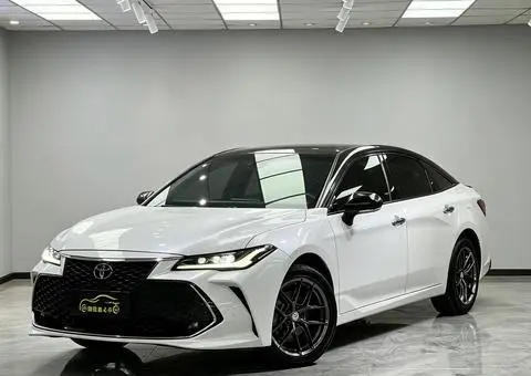 Toyota 亚洲龙 2022