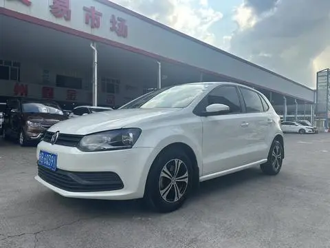 Volkswagen Polo 2016