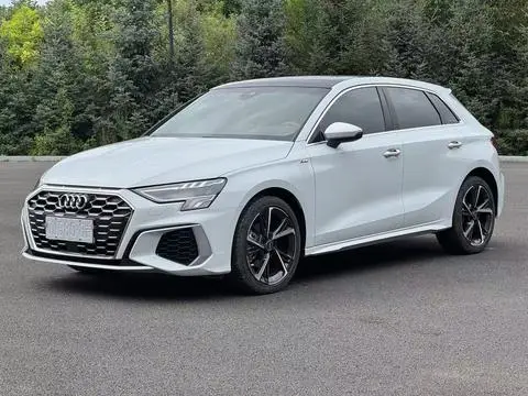 Audi A3 2023 — фото 1