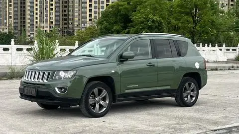 Jeep 指南者 2014