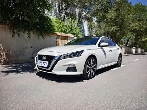 Nissan Teana 2021