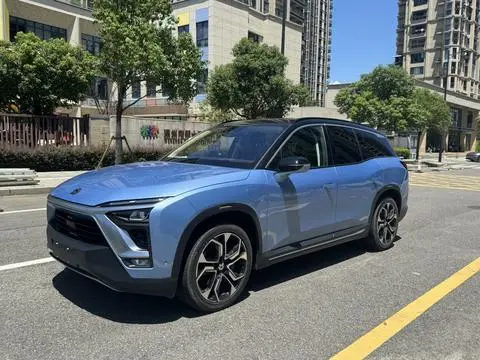 NIO ES8 2018