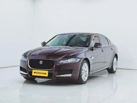 Jaguar XFL 2018