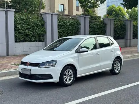 Volkswagen Polo 2016
