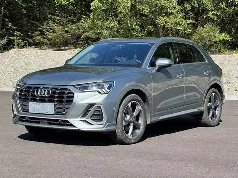 Audi Q3 2022 — фото 1