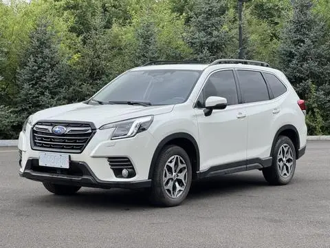 Subaru FORESTER森林人 2022 — фото 1