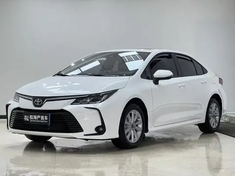 Toyota Corolla 2023 — фото 1