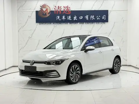 Volkswagen Golf 2021