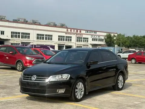 Volkswagen Lavida 2013