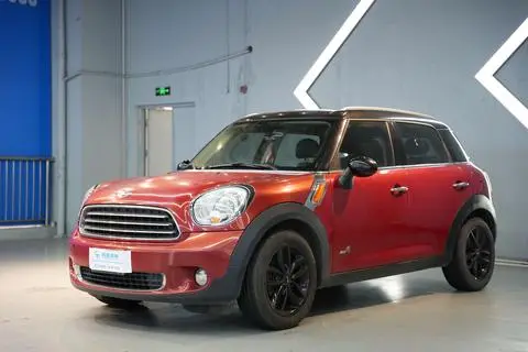 MINI COUNTRYMAN 2013