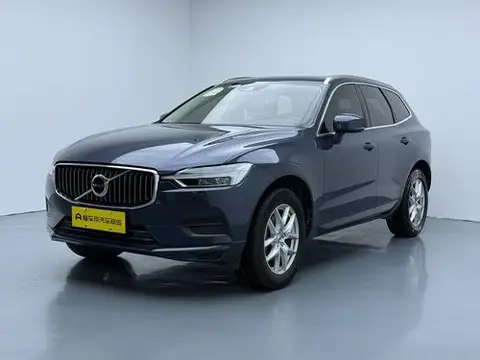 Volvo XC60 2019 — фото 1