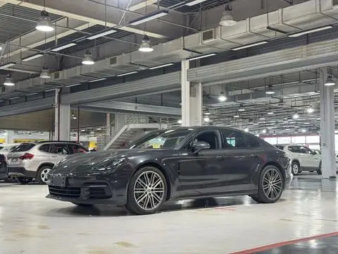 Porsche Panamera 2017