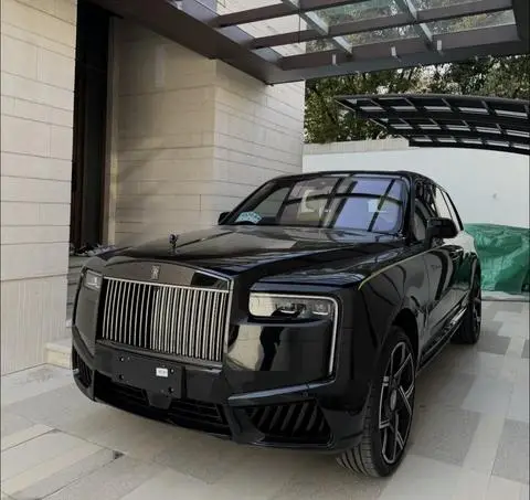 Rolls Royce Cullinan 2024