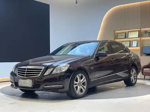 Mercedes-Benz E-Class 2011