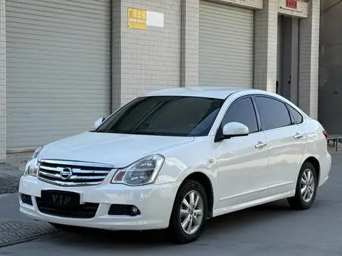 Nissan 轩逸 2012