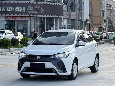 Toyota YARIS L 2019