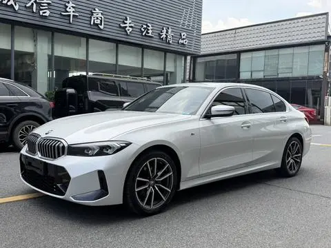 BMW 3 Series 2023 — фото 1
