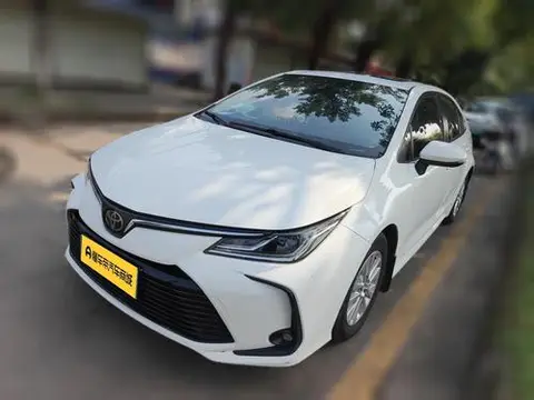 Toyota Corolla 2021 — фото 1