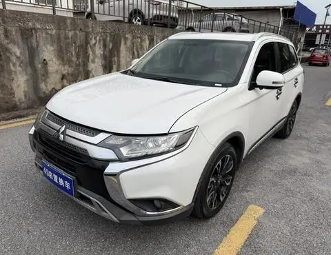 Mitsubishi 欧蓝德 2019