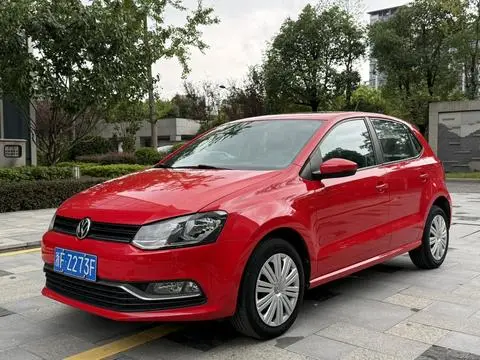 Volkswagen Polo 2016 — фото 1