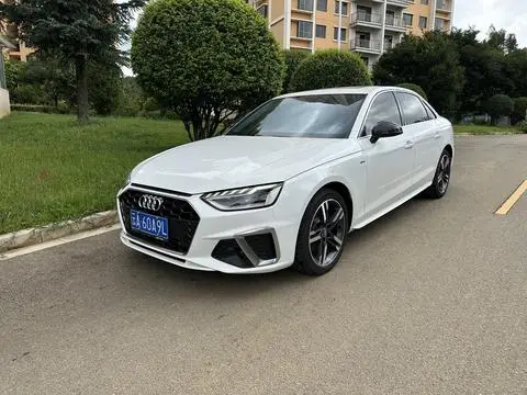 Audi A4L 2020