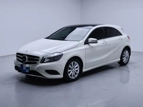 Mercedes-Benz A-Class 2013 — фото 1