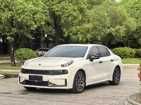Lynk & Co 03 2019