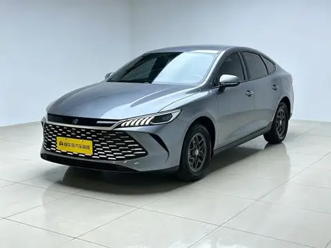 BYD 秦PLUS DM 2025 — фото 1