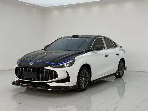 MG 5 2025