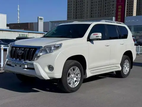 Toyota Prado 2016 — фото 1