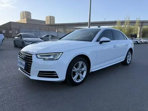 Audi A4L 2018