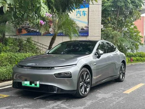 XPeng 小鹏P7 2022