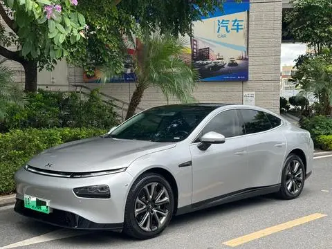 XPeng 小鹏P7 2022
